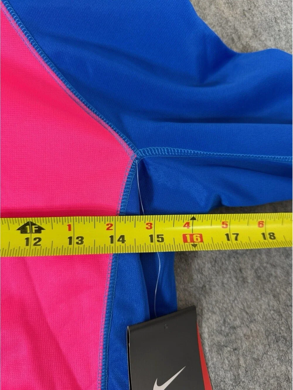 Nike Girls Size L Therma Fit Hoodie pullover Sweatshirt Blue/Pink